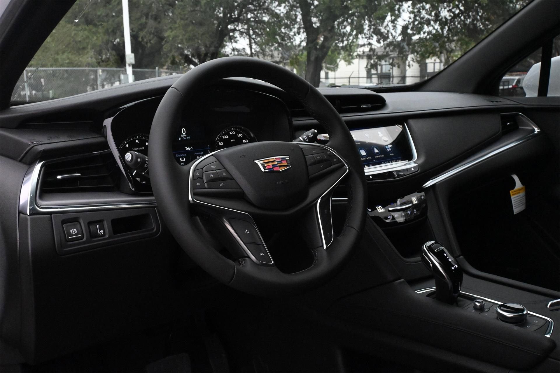 2026 Cadillac XT5 Luxury