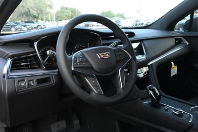 2026 Cadillac XT5 Luxury