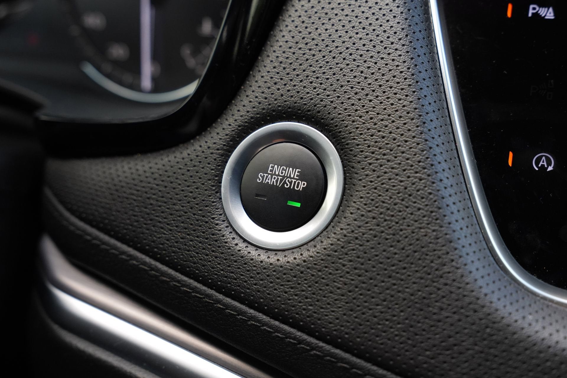 2024 Cadillac XT5 Luxury