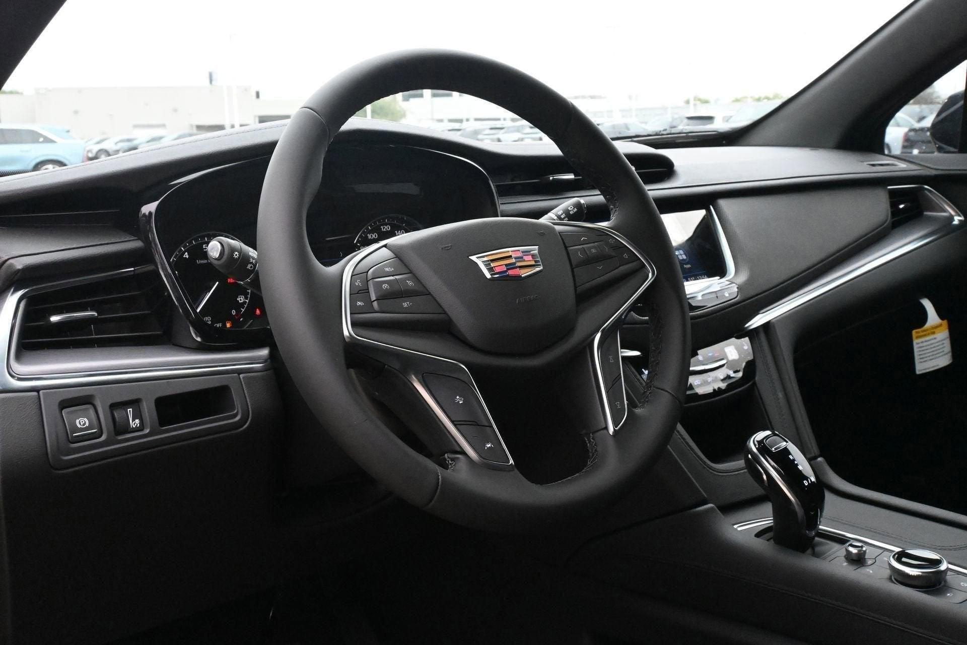 2026 Cadillac XT5 Luxury