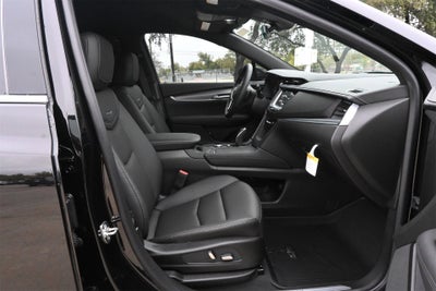 2026 Cadillac XT5 Luxury