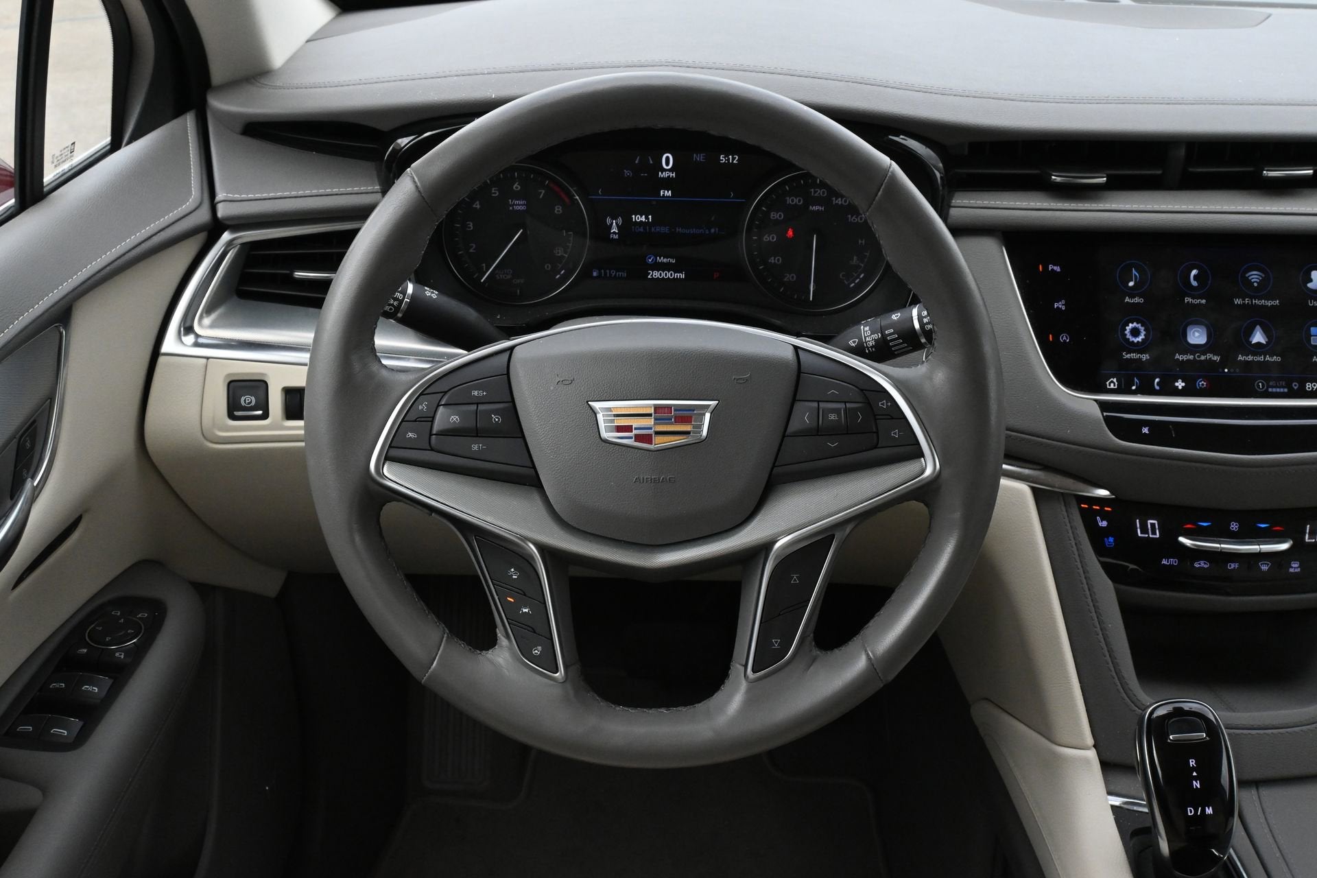 2022 Cadillac XT5 Premium Luxury