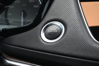 2022 Cadillac XT5 FWD Premium Luxury