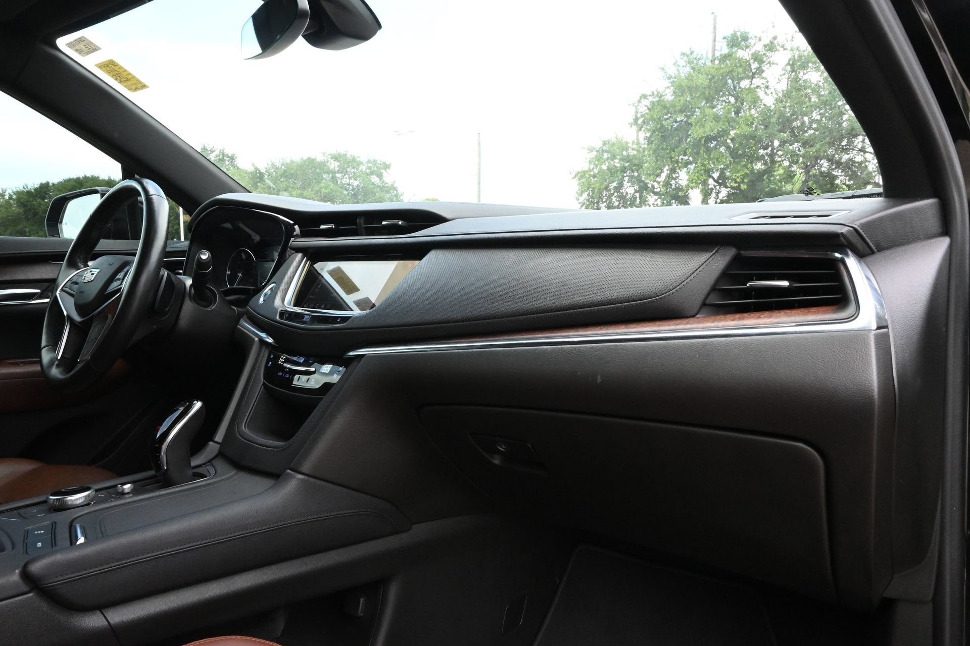 2022 Cadillac XT5 FWD Premium Luxury
