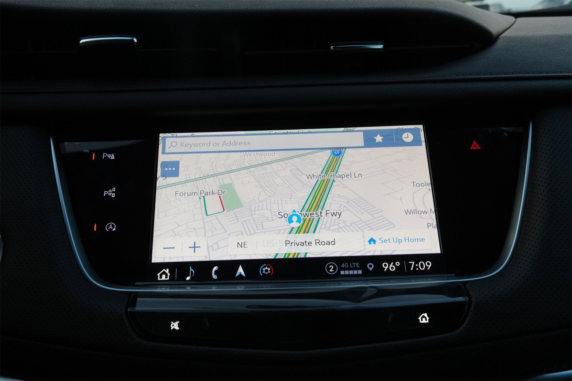 2025 Cadillac XT5 Sport