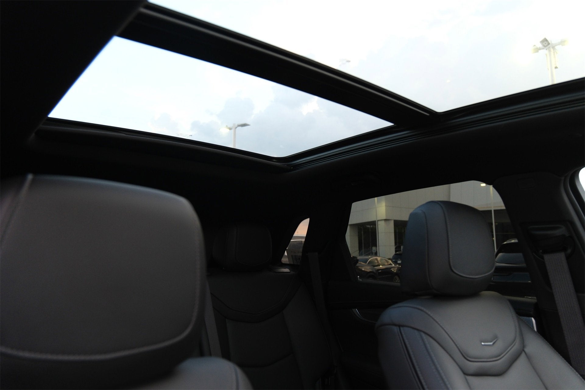 2025 Cadillac XT5 Sport