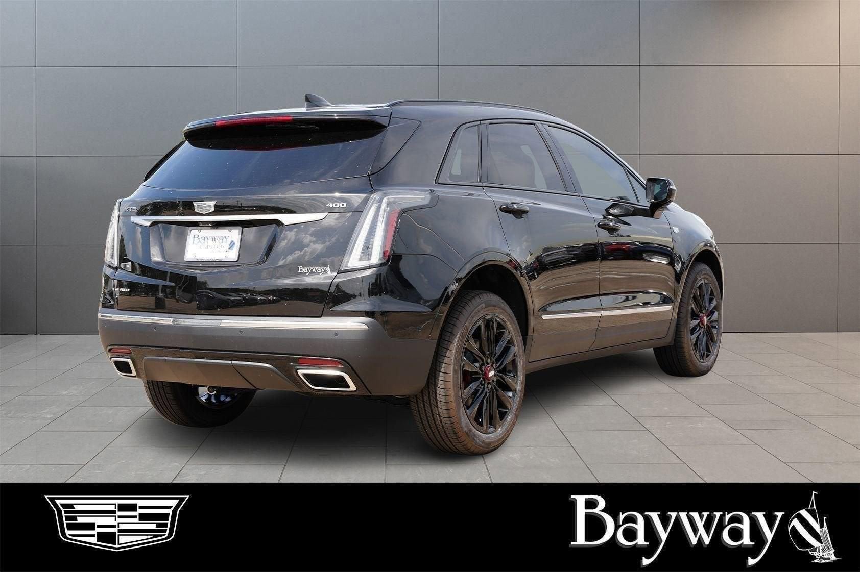 2025 Cadillac XT5 Sport
