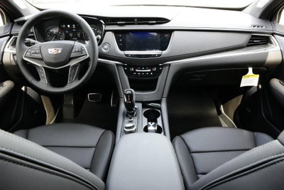 2025 Cadillac XT5 Sport