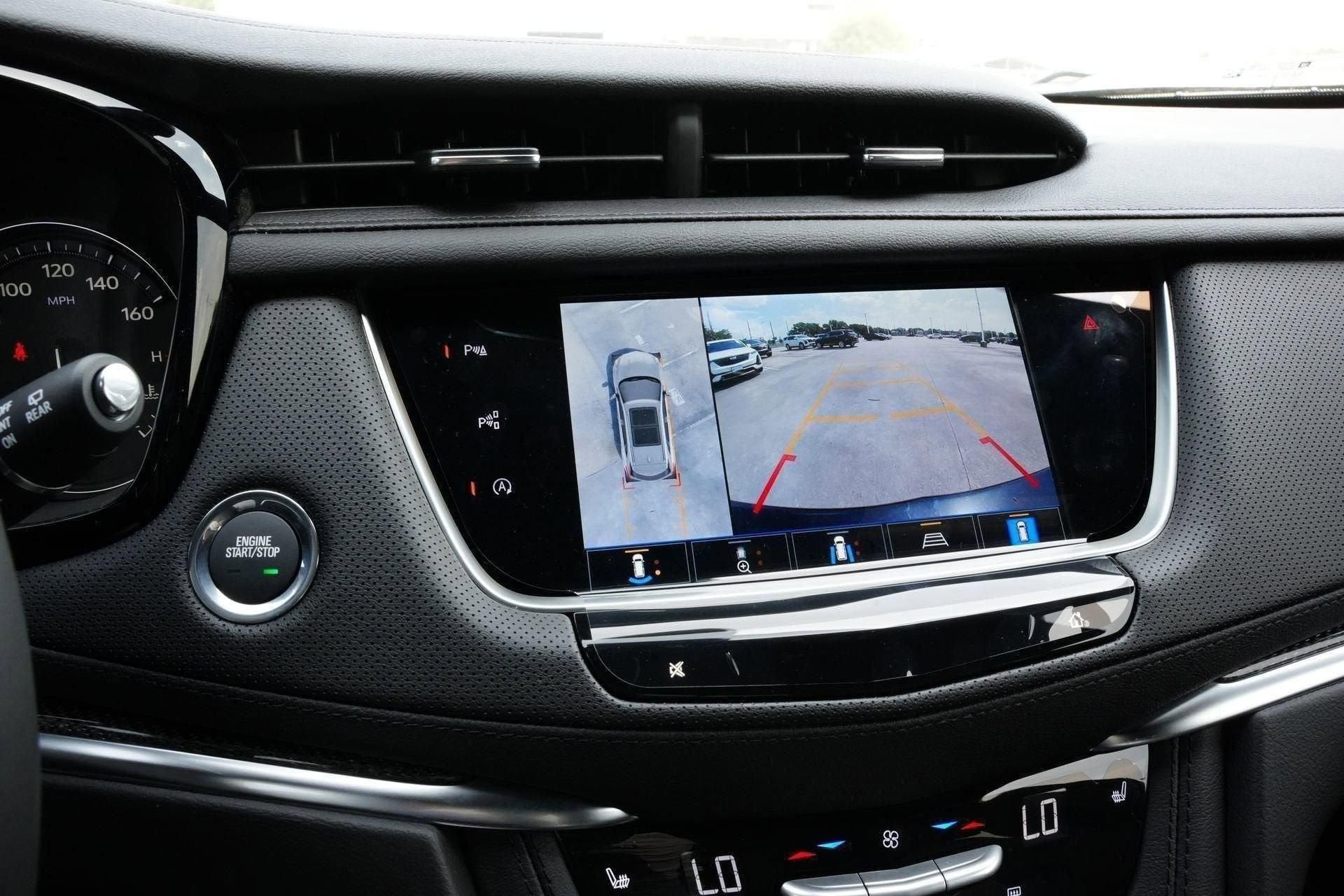 2025 Cadillac XT5 Sport