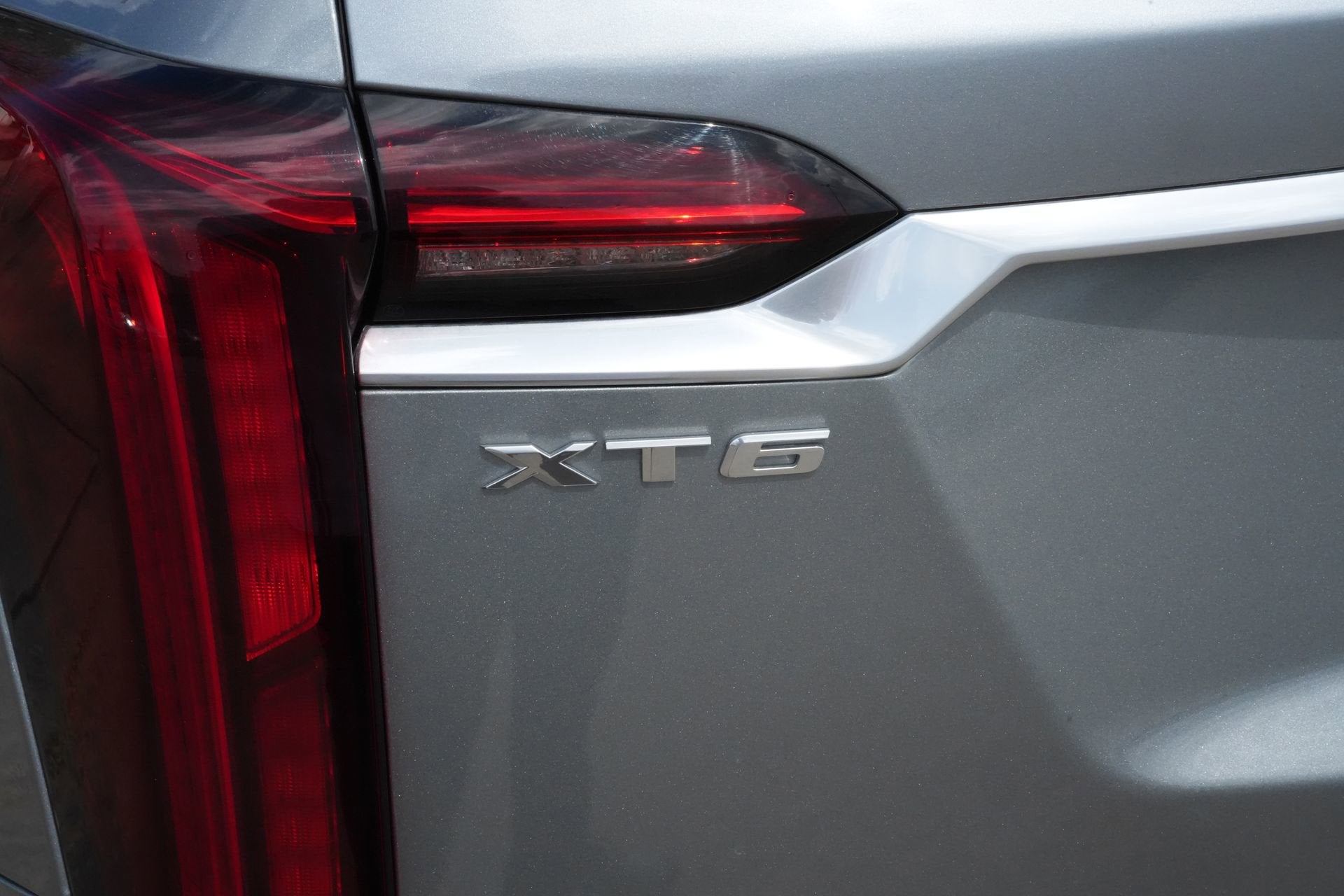 2023 Cadillac XT6 Luxury