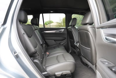 2023 Cadillac XT6 Luxury