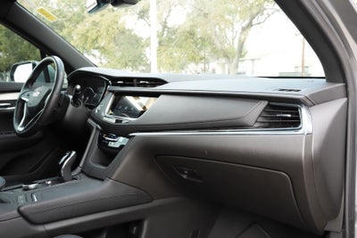 2023 Cadillac XT6 Luxury