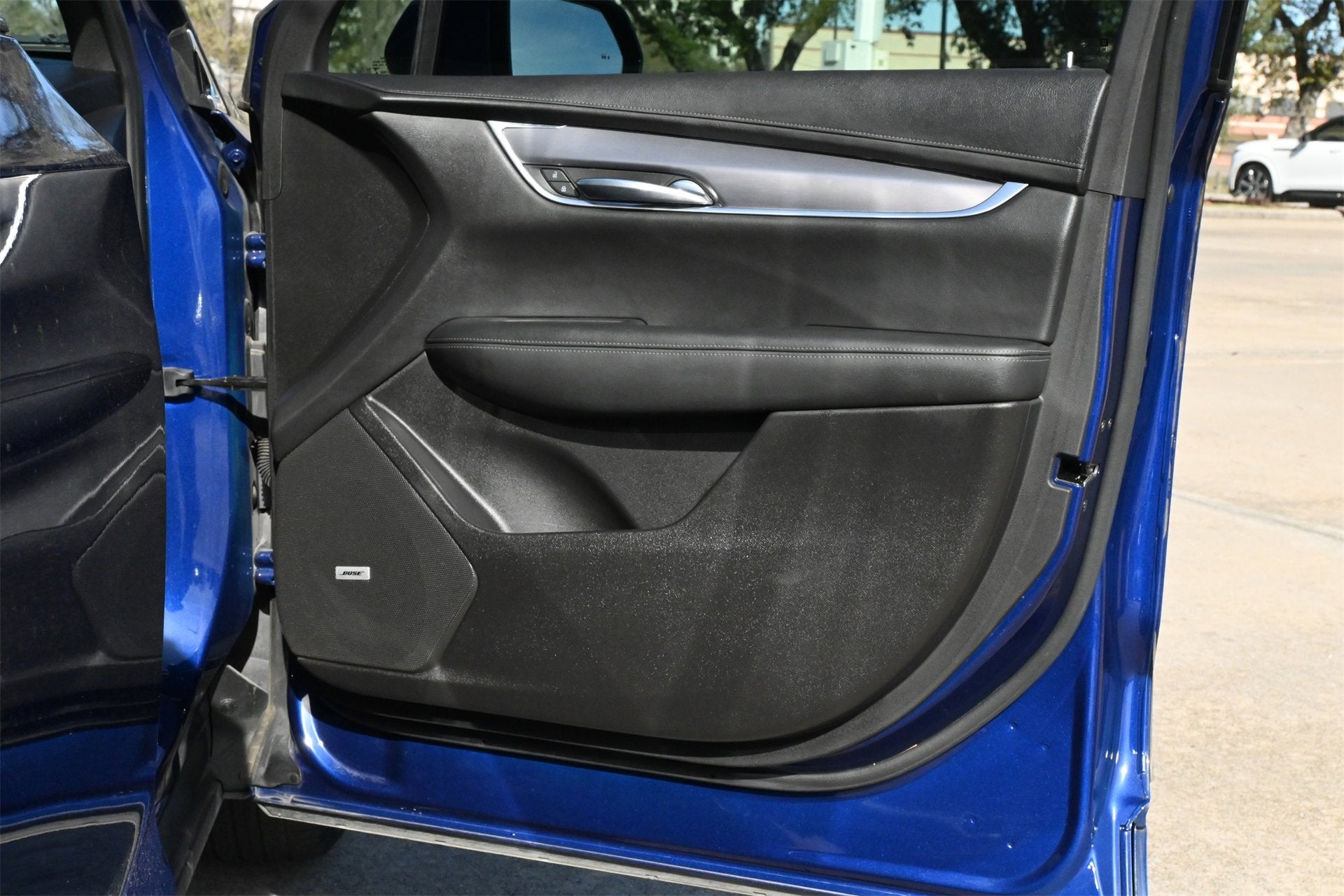 2023 Cadillac XT6 Luxury