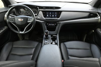 2023 Cadillac XT6 Luxury