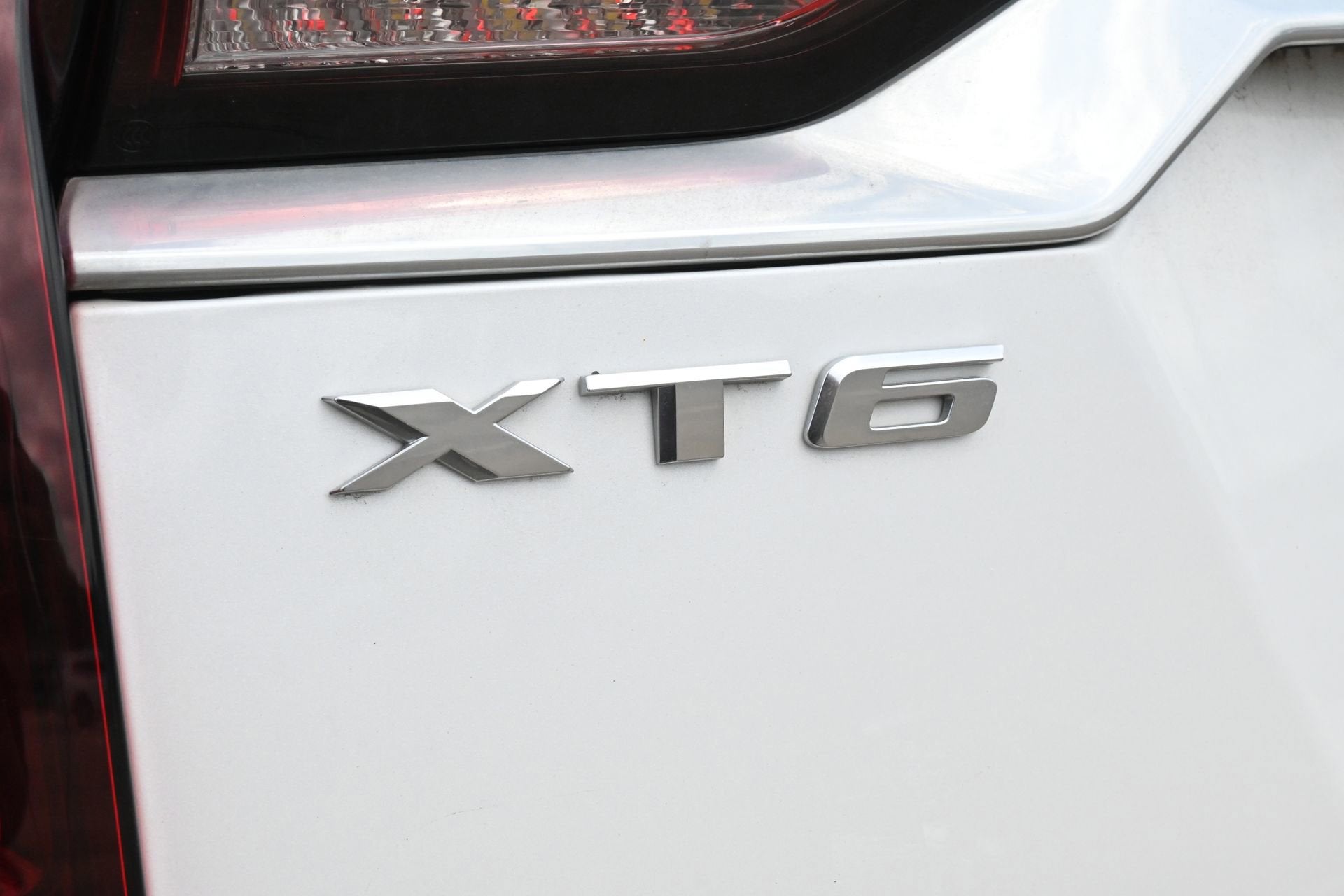 2023 Cadillac XT6 Luxury