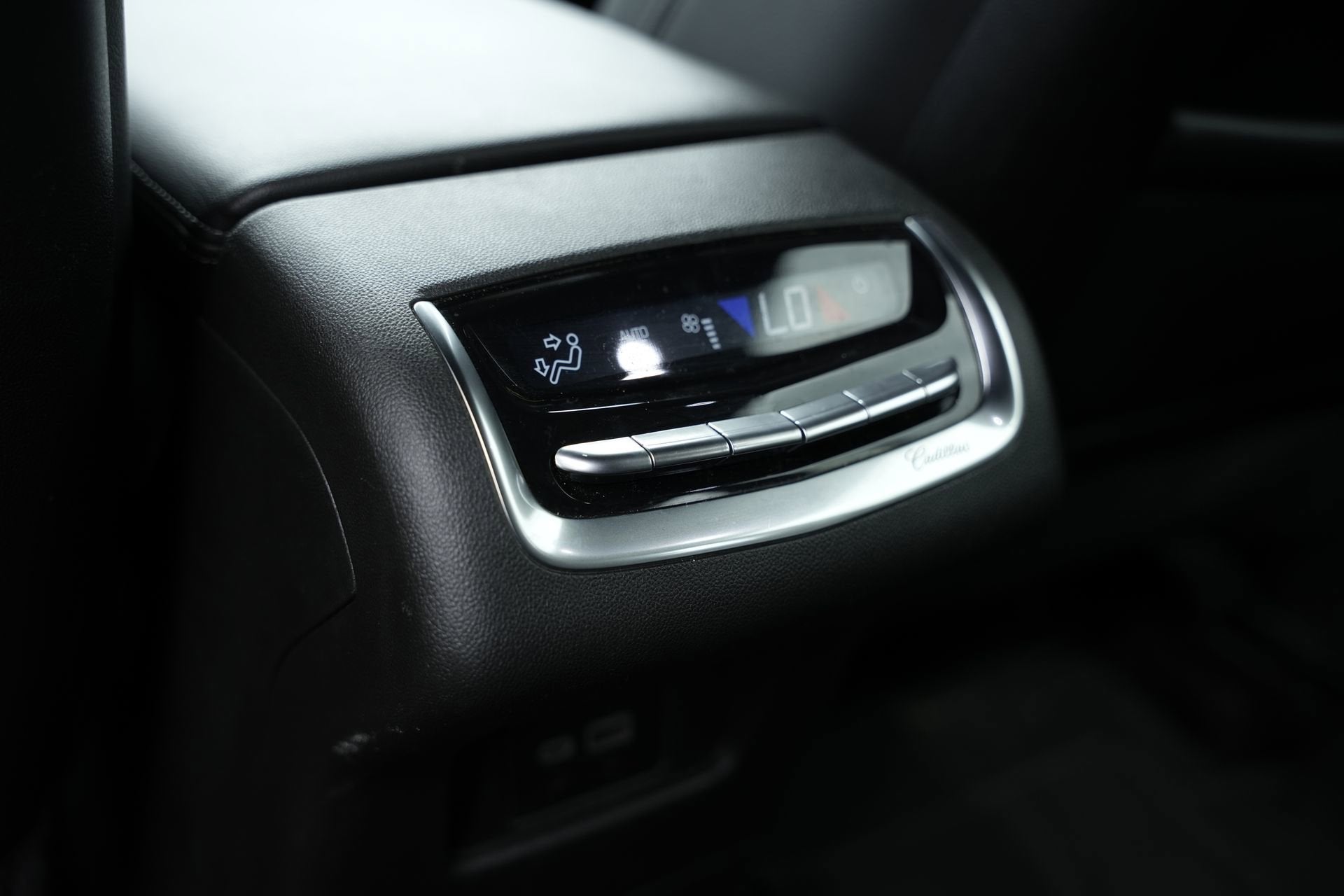 2024 Cadillac XT6 Luxury