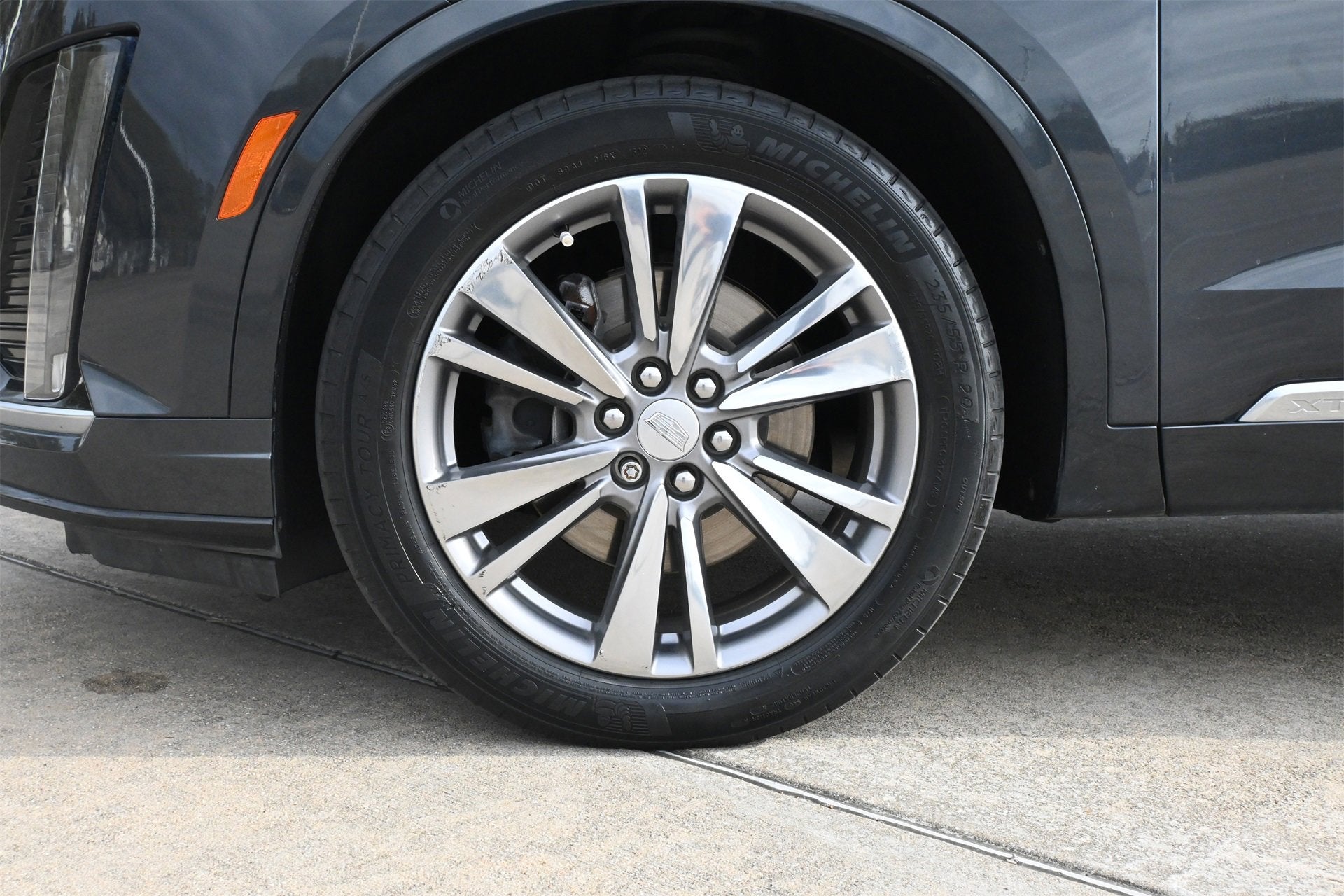 2022 Cadillac XT6 Premium Luxury