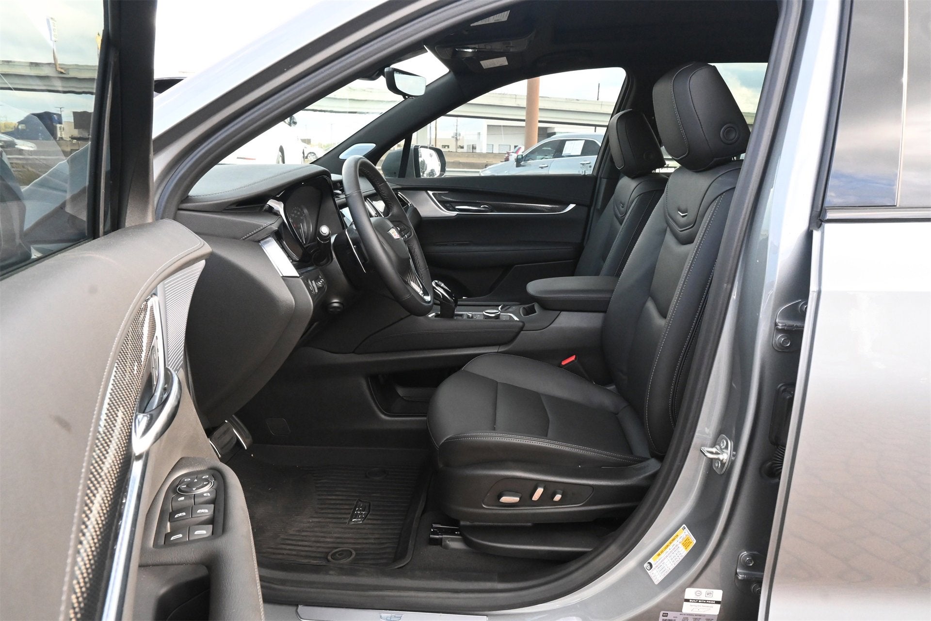 2025 Cadillac XT6 Sport