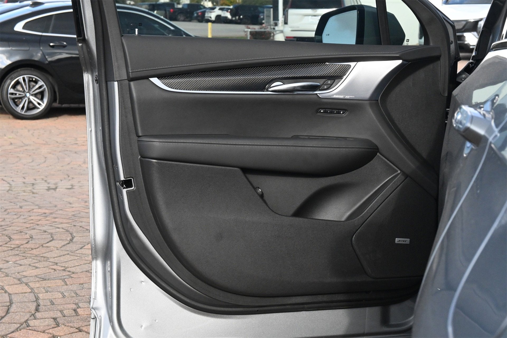 2025 Cadillac XT6 Sport