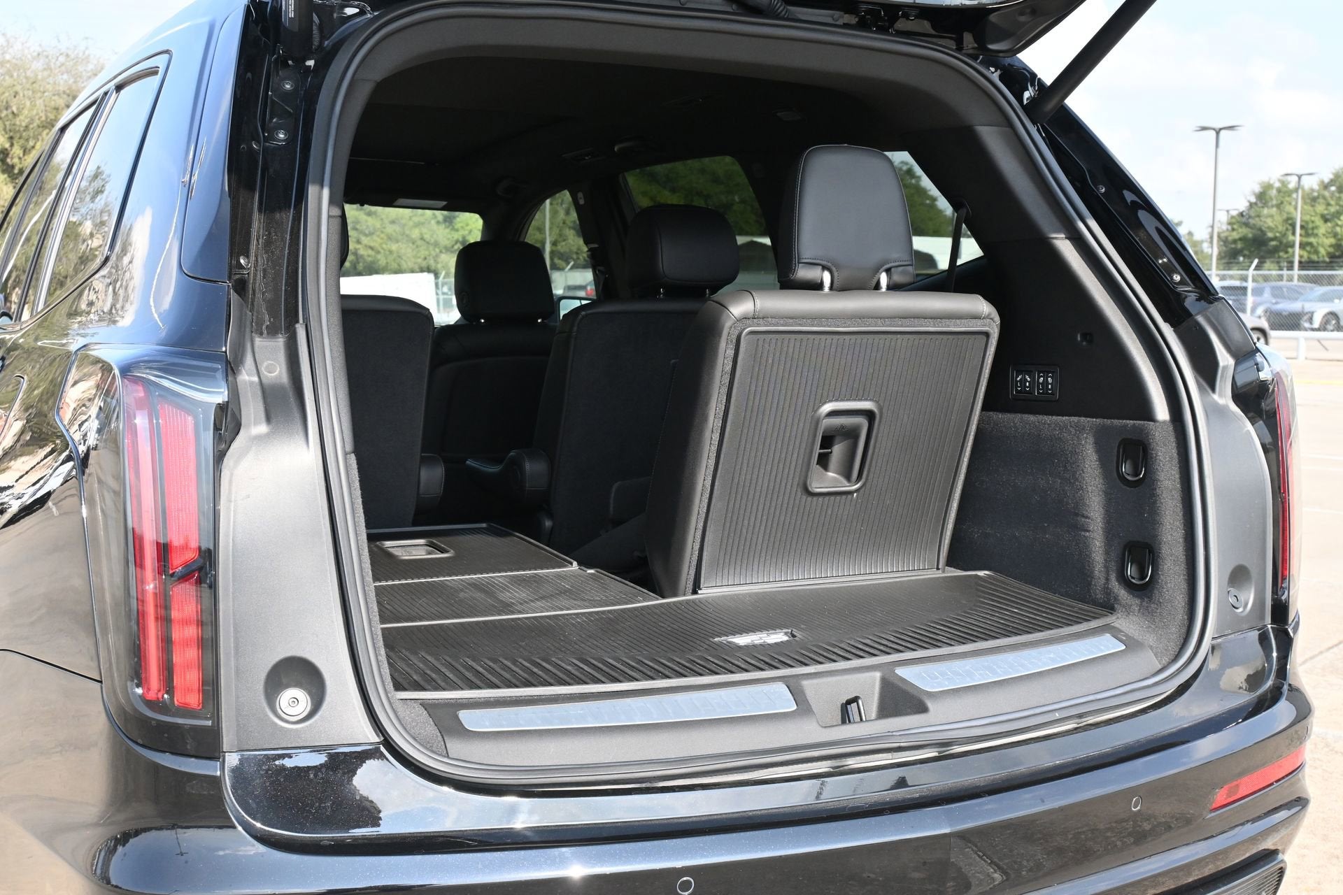 2025 Cadillac XT6 Sport