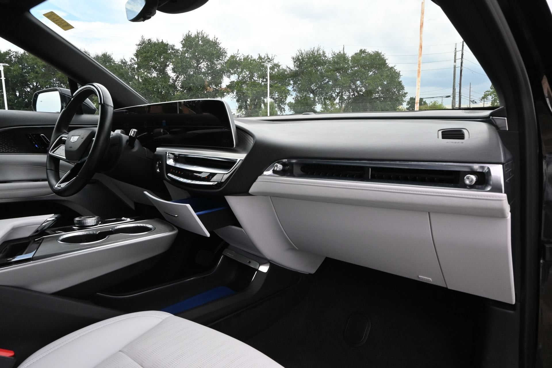 2023 Cadillac LYRIQ RWD Luxury