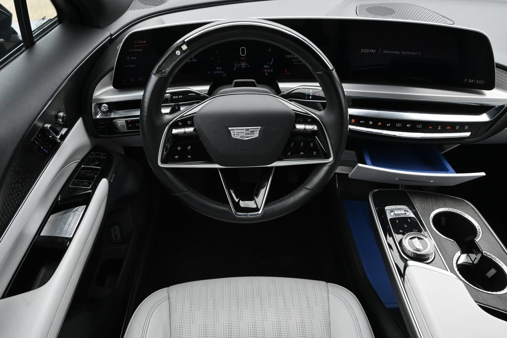 2023 Cadillac LYRIQ RWD Luxury