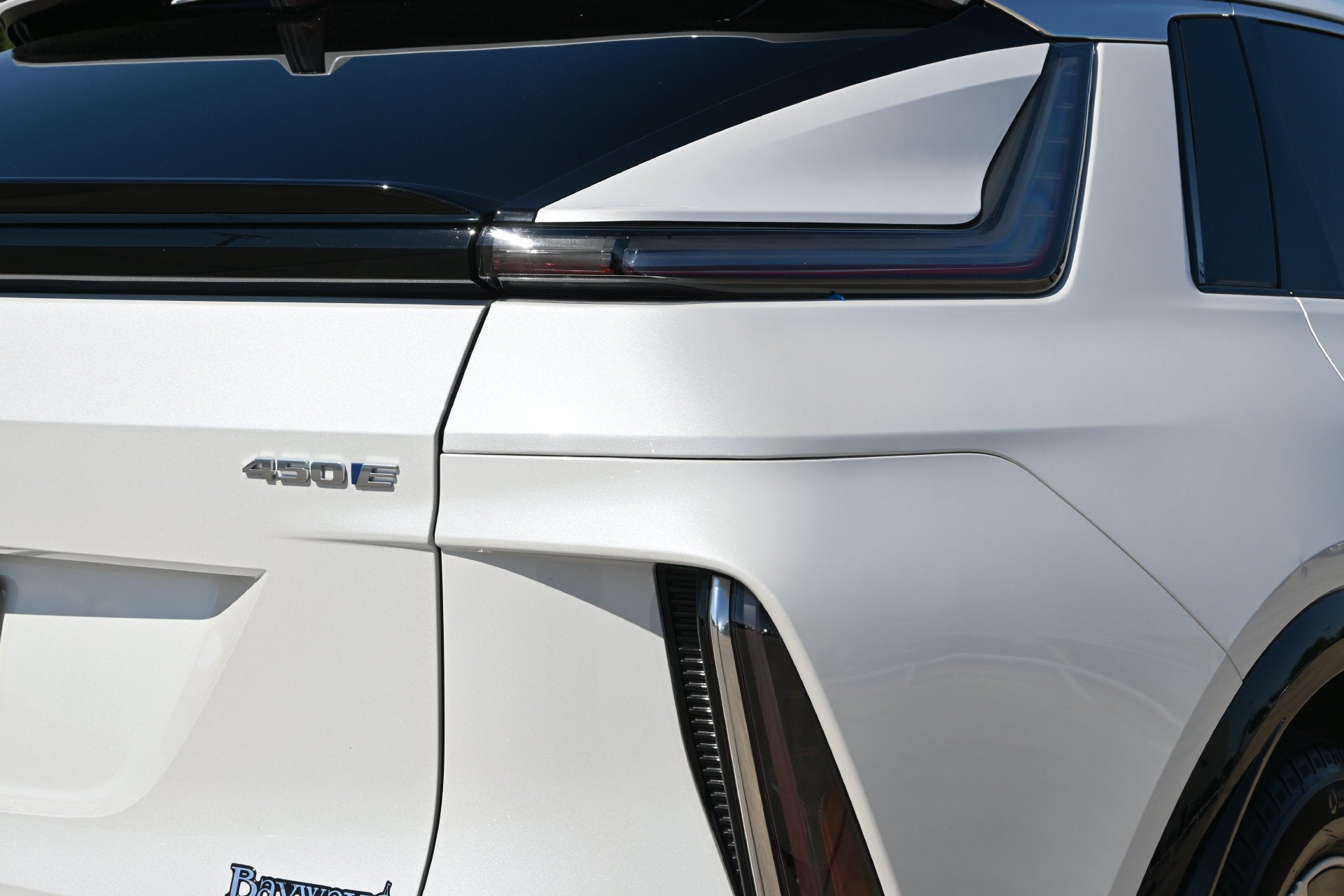 2024 Cadillac LYRIQ Tech