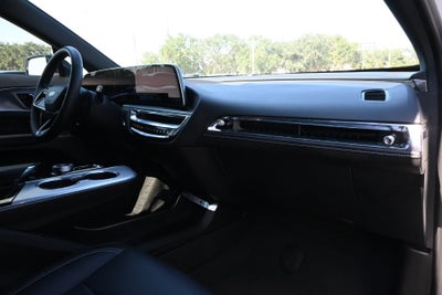 2024 Cadillac LYRIQ Tech