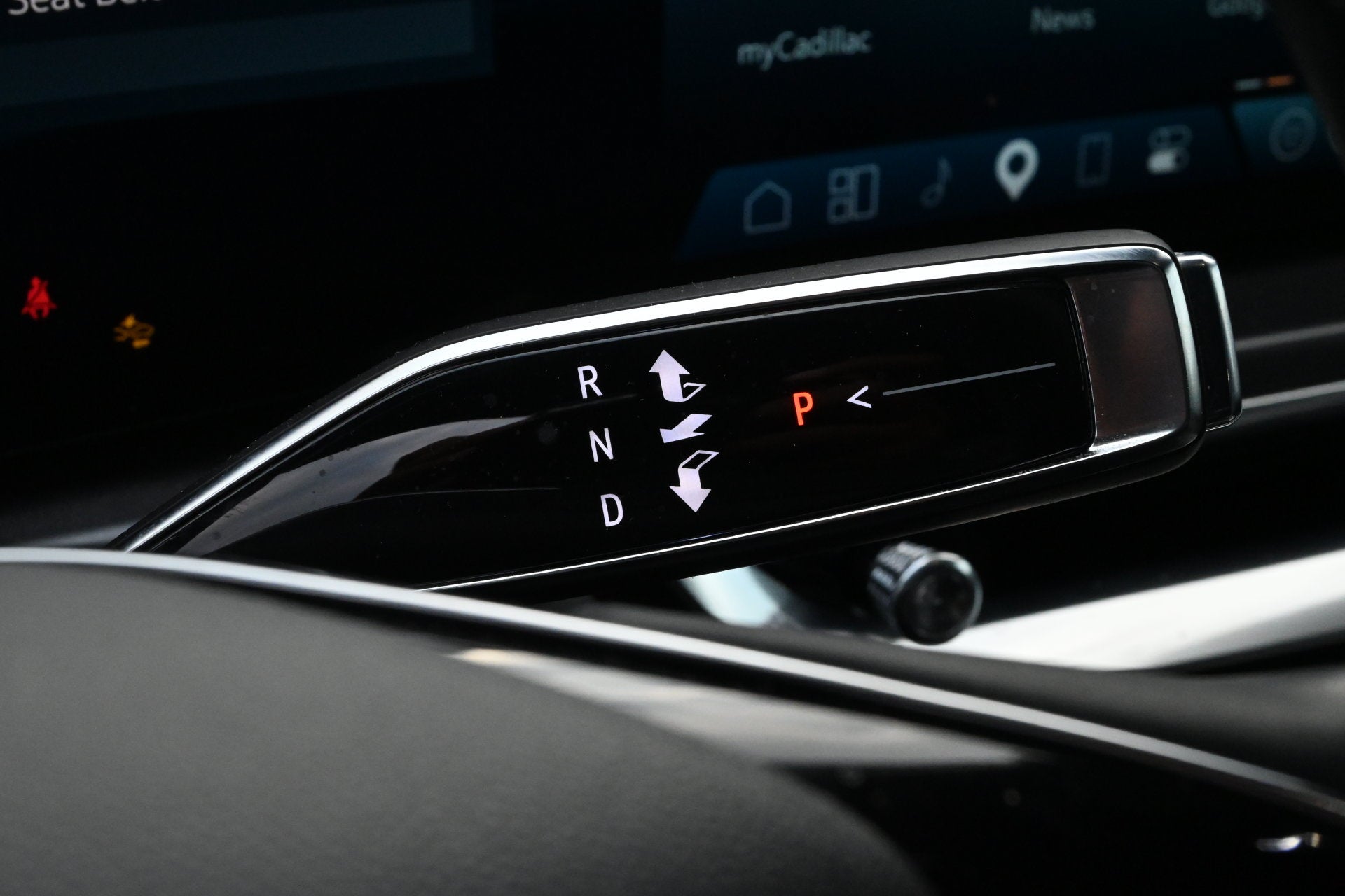 2024 Cadillac LYRIQ Tech
