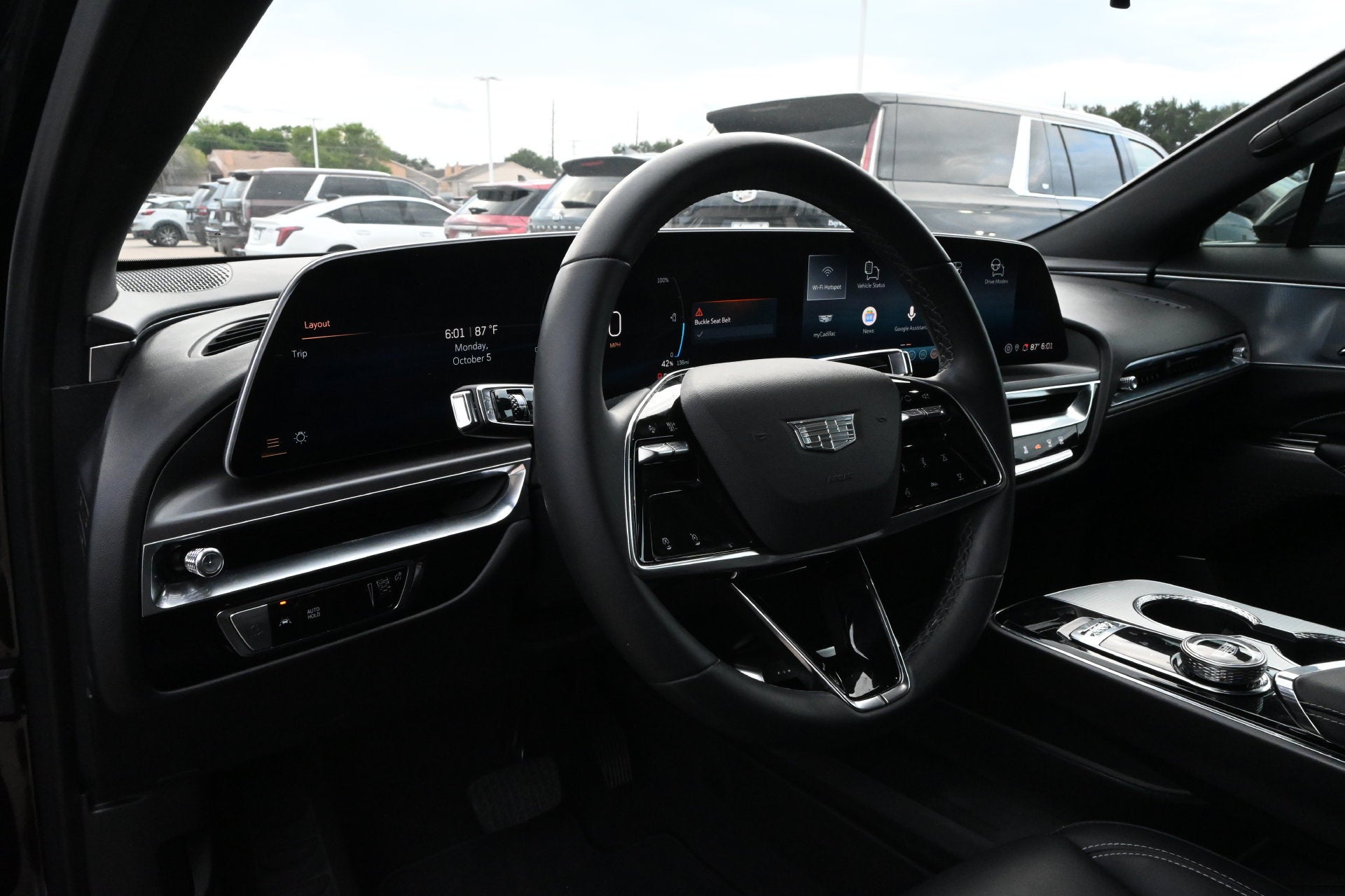 2024 Cadillac LYRIQ Tech