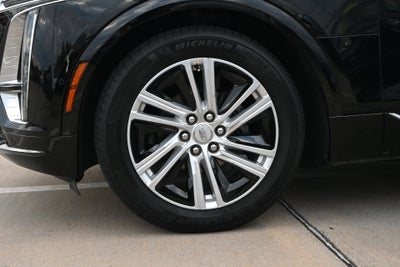 2024 Cadillac LYRIQ Tech