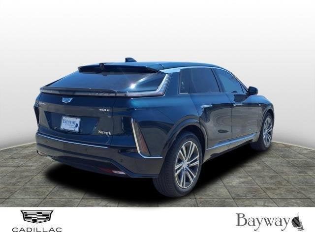 2025 Cadillac LYRIQ Luxury 1