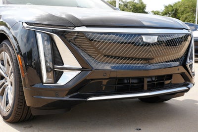 2025 Cadillac LYRIQ Luxury 1