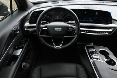 2024 Cadillac LYRIQ Luxury 1