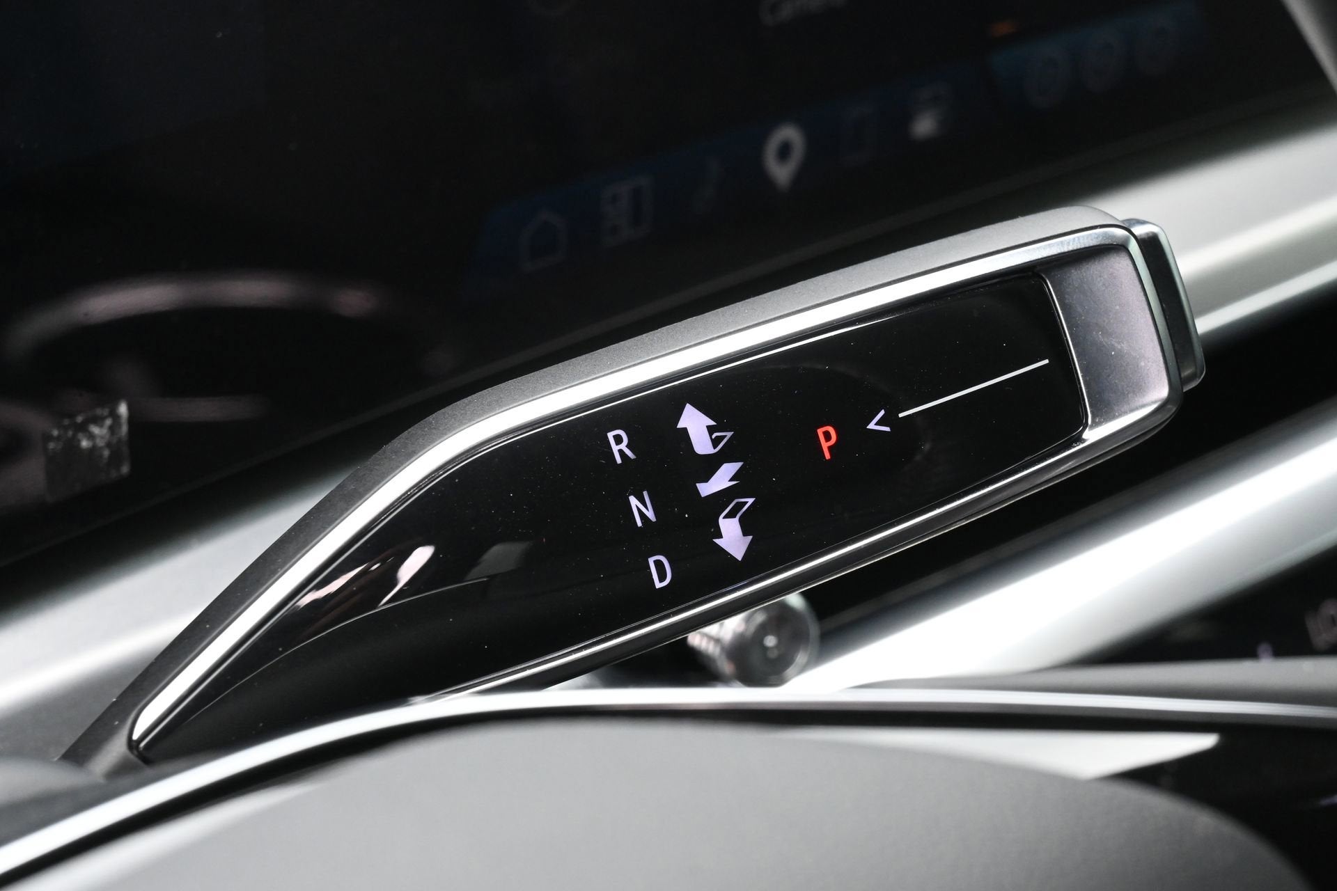 2024 Cadillac LYRIQ Luxury 1