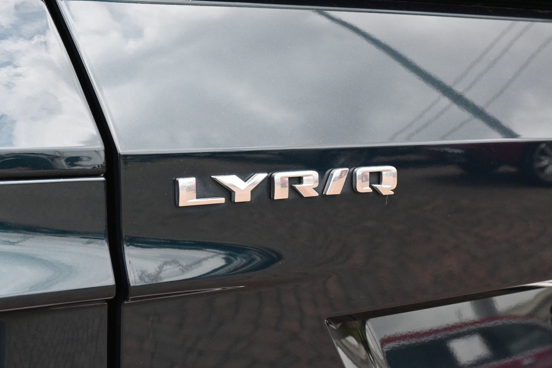2024 Cadillac LYRIQ Luxury 1