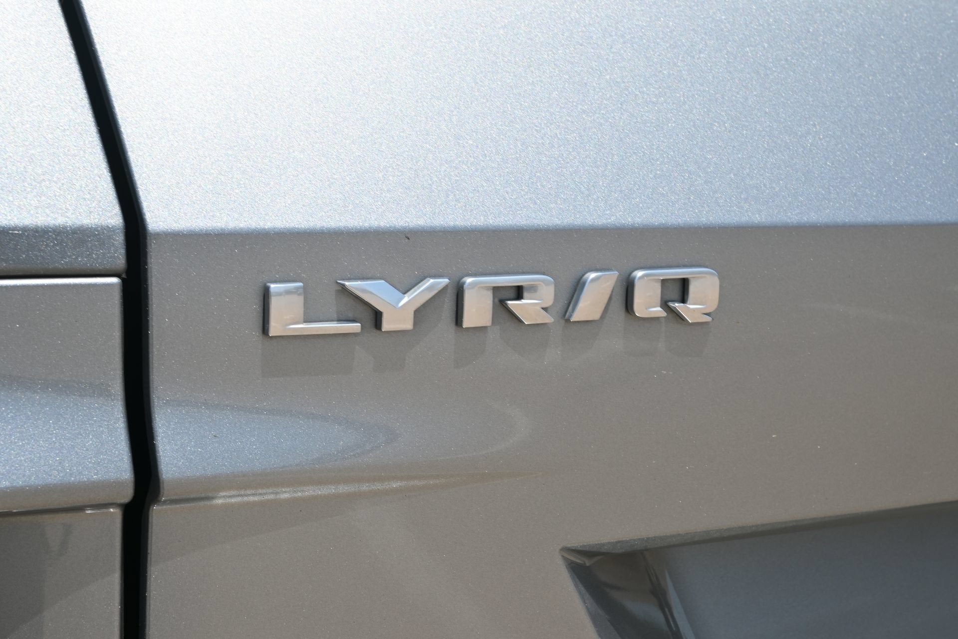 2024 Cadillac LYRIQ Luxury 1