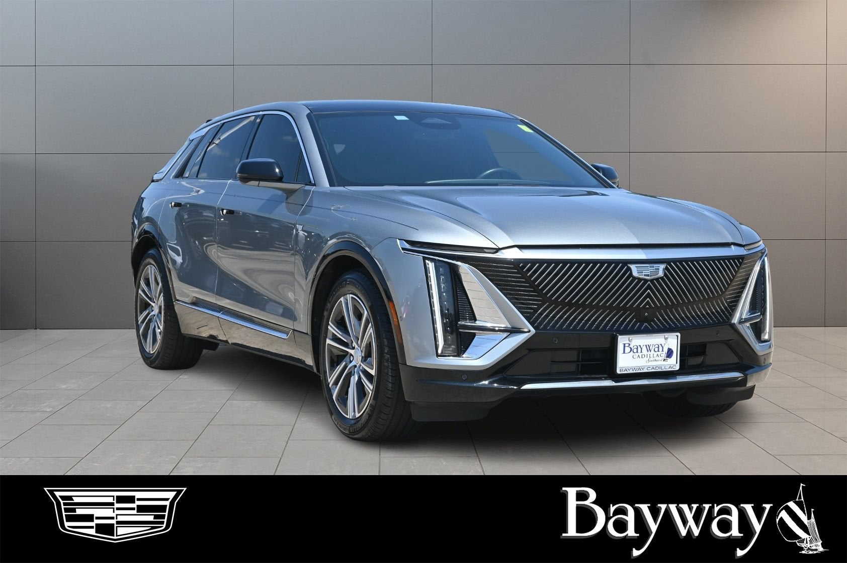 2024 Cadillac LYRIQ Luxury 1