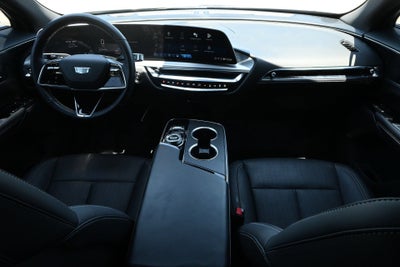 2024 Cadillac LYRIQ Luxury 1