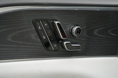 2024 Cadillac LYRIQ Luxury 1