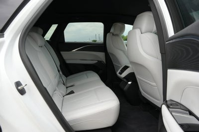 2024 Cadillac LYRIQ Luxury 1