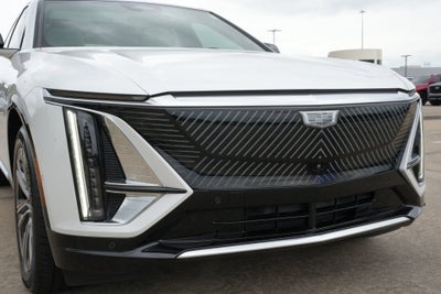 2024 Cadillac LYRIQ Luxury 1