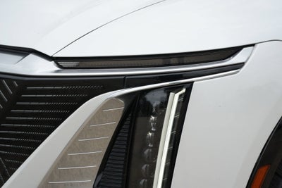 2024 Cadillac LYRIQ Luxury 1