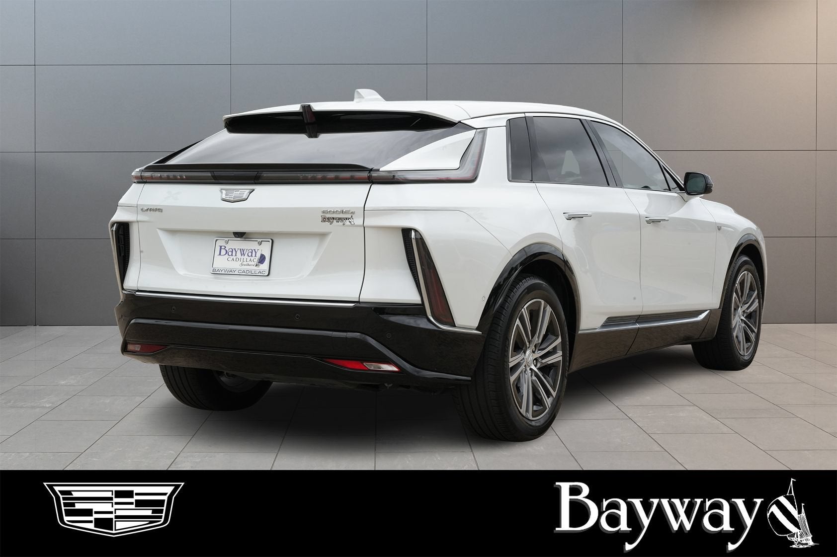 2024 Cadillac LYRIQ Luxury 1