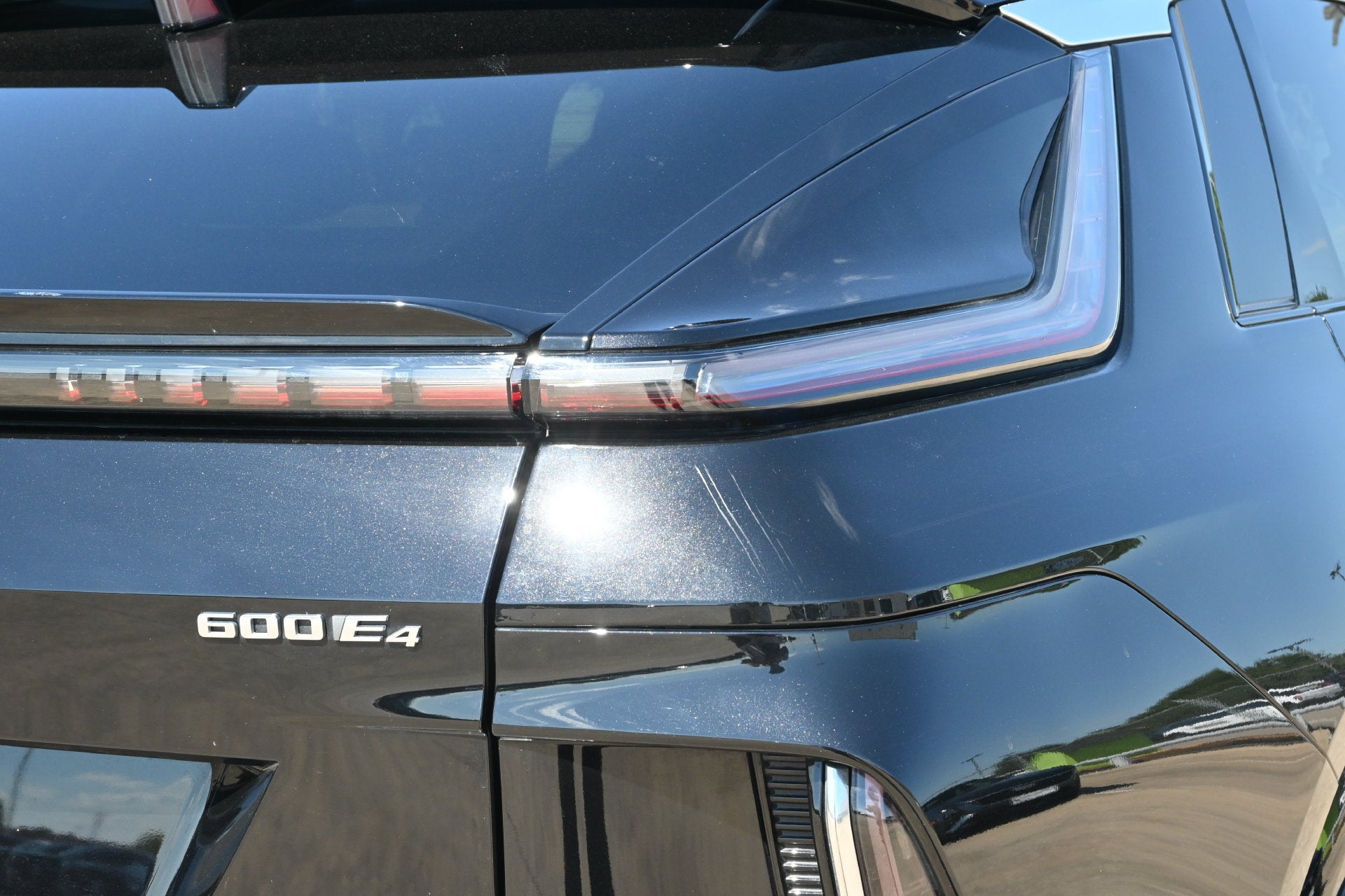 2024 Cadillac LYRIQ Luxury 1