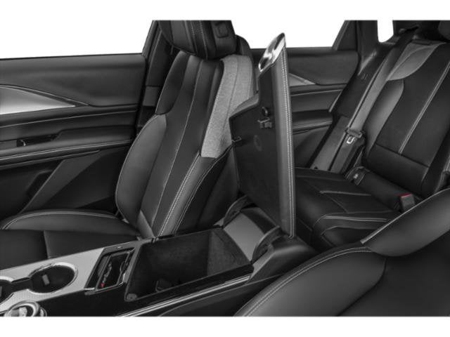2025 Cadillac LYRIQ Luxury 2