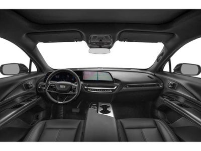 2025 Cadillac LYRIQ Luxury 2
