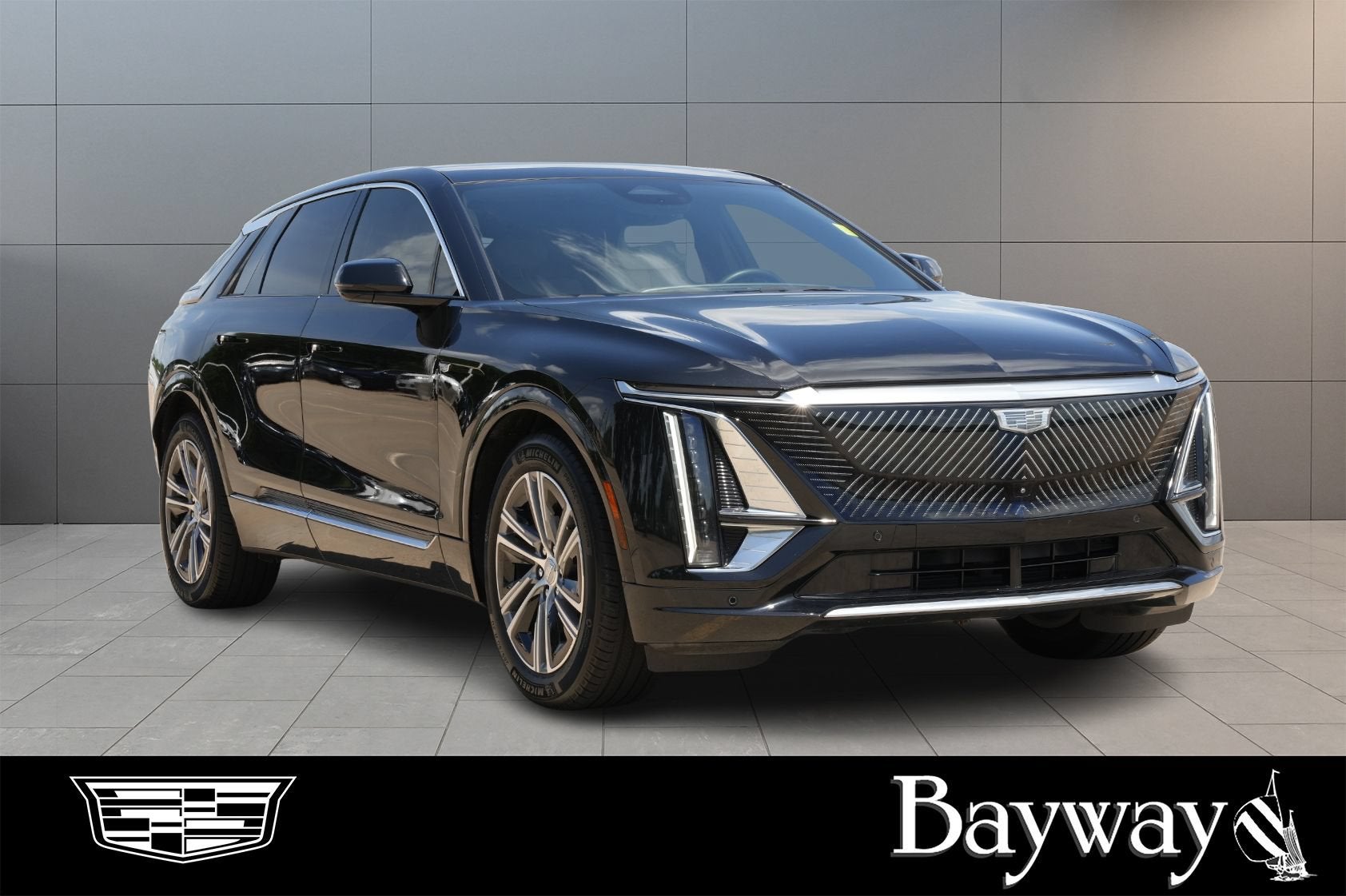 2024 Cadillac LYRIQ Luxury 2