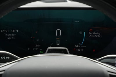 2024 Cadillac LYRIQ Luxury 3