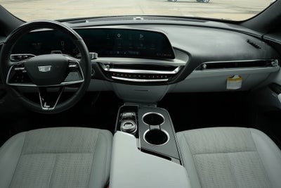 2024 Cadillac LYRIQ Luxury 3